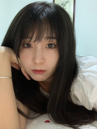 山东青岛漂亮女孩，是一名舞蹈老师。 第1张