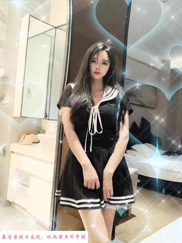 雨花客厅贵州妹子 第1张