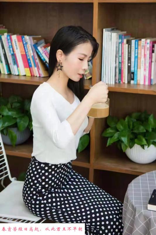 细腰大殿骚小小 第3张