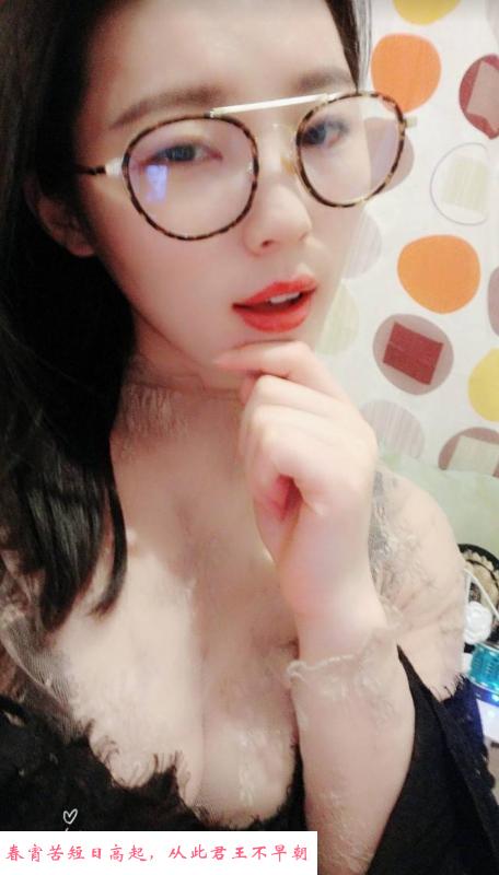 兼职瑜伽年轻少妇 第3张