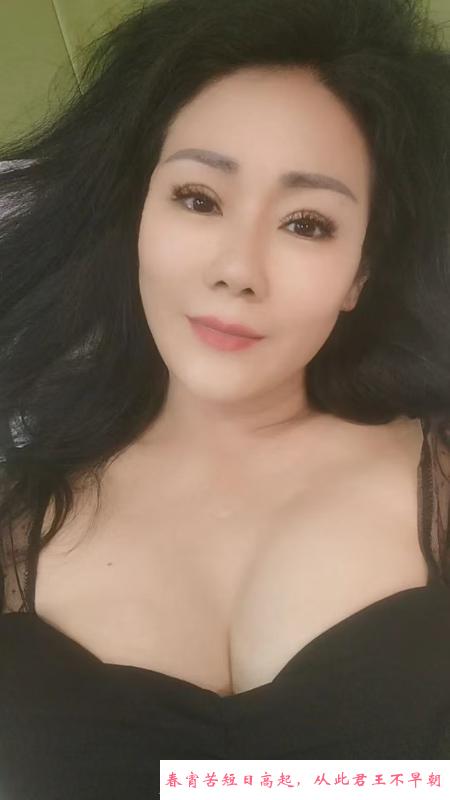 昆山世茂骚女 第2张