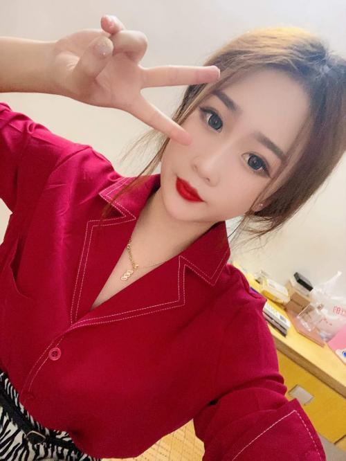 前面有人发过，觉得确实是一个挺好的妹子 第3张