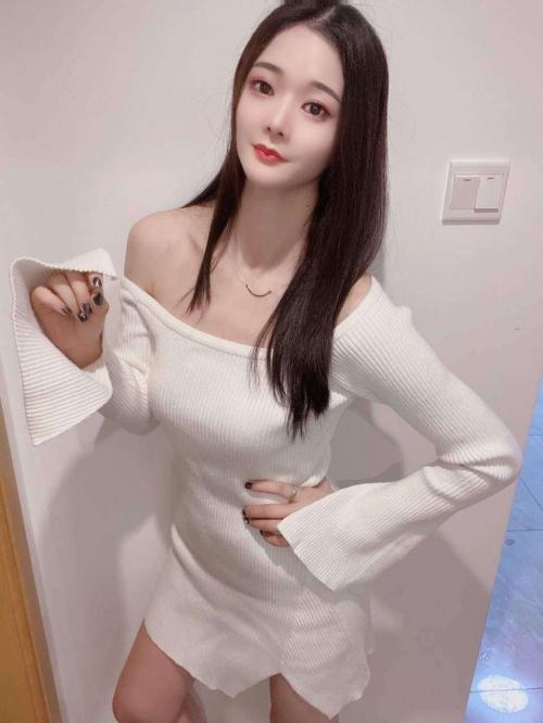 山西太原兼职学生妹小逼粉嫩干的直喷水 第2张