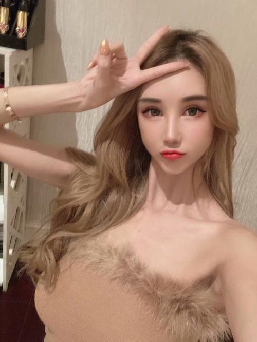 高挑性感兼职小白领骚穴紧而粉嫩 第2张