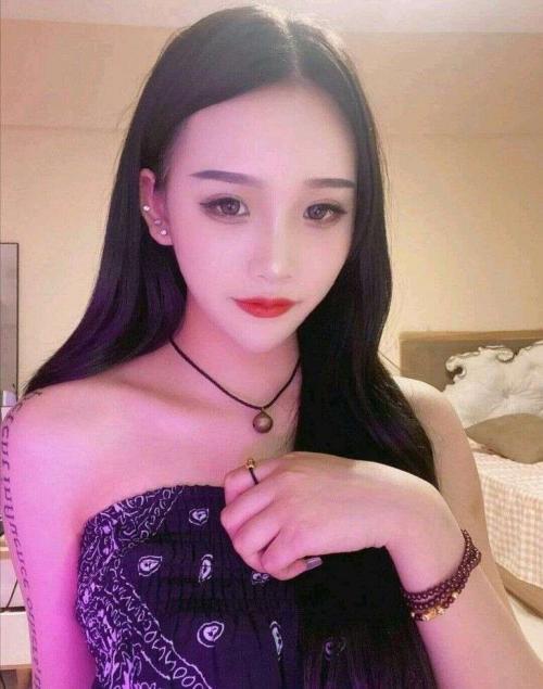 姐妹团，风骚服务 第4张