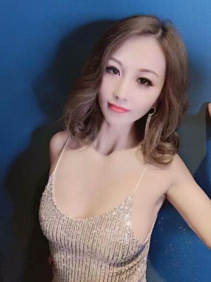 西湖新人雪儿 第2张
