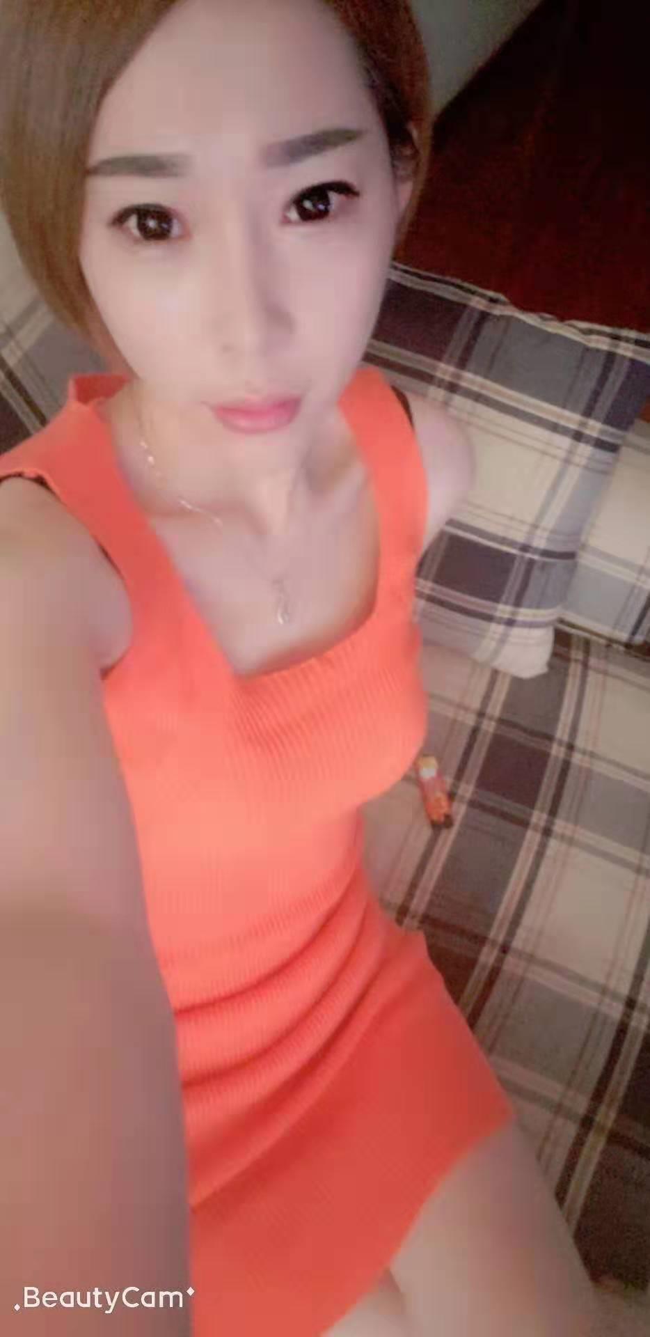 爽验南坪短发骨感少妇，活好是重点 第1张