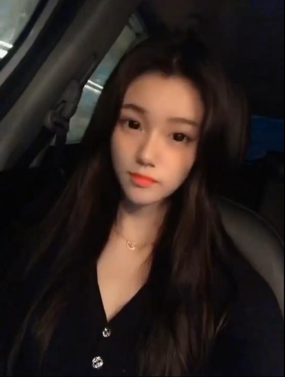 成都东门比较嫩的妹子果果 第2张
