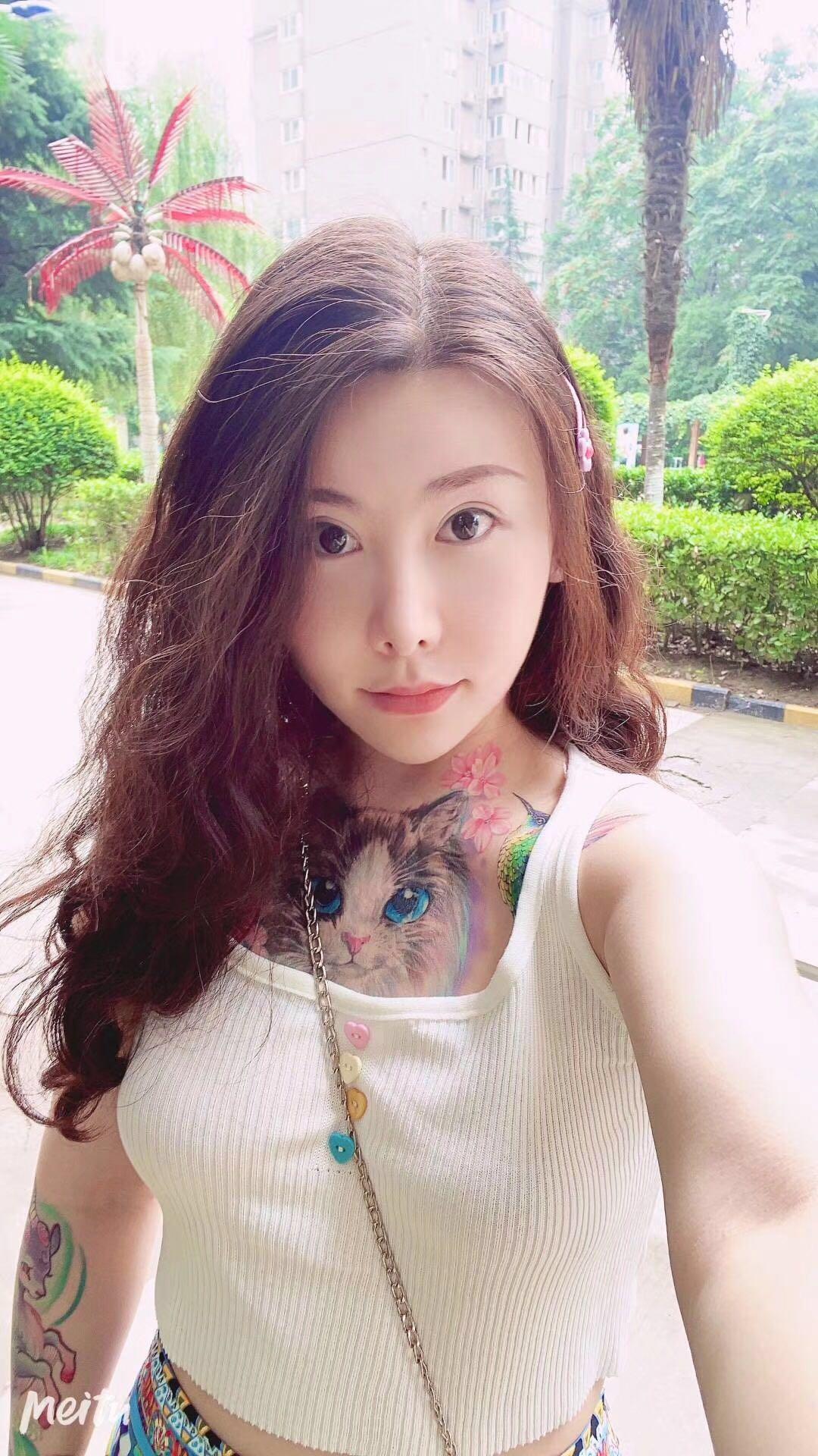 凤城五路熟人薛灵，以前微信让封了给大家来个新号 第1张