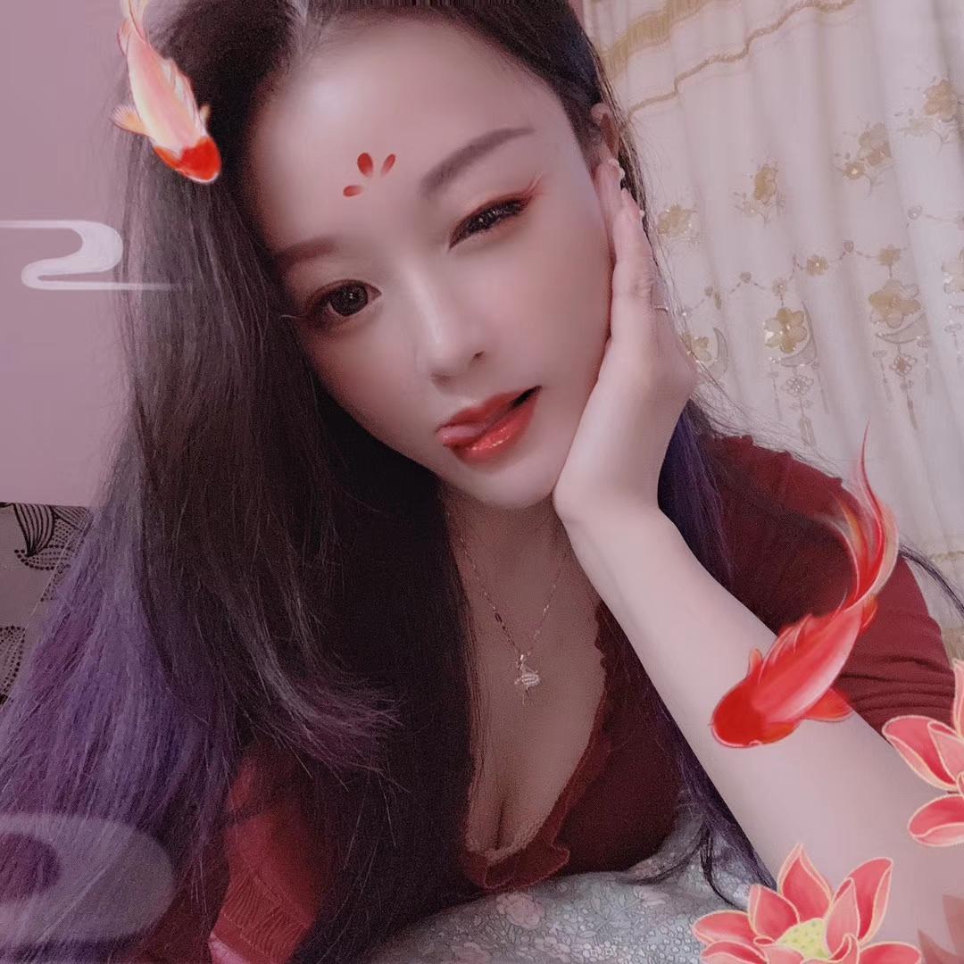 新街口颜值高身材好的甜甜 第1张