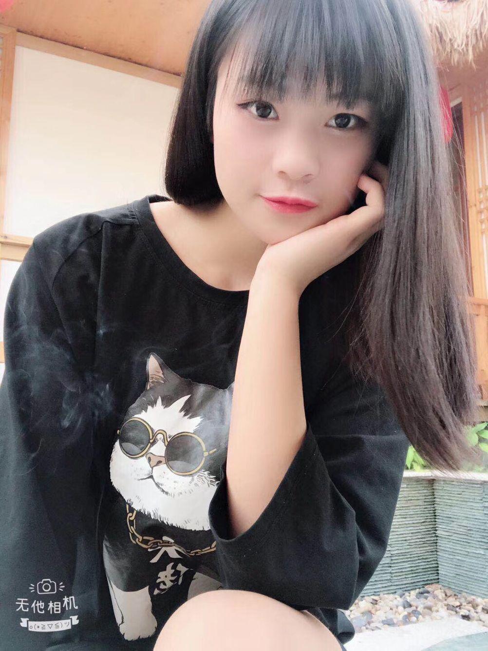 真！嫩！00年爱撒娇多水的小学妹 第1张
