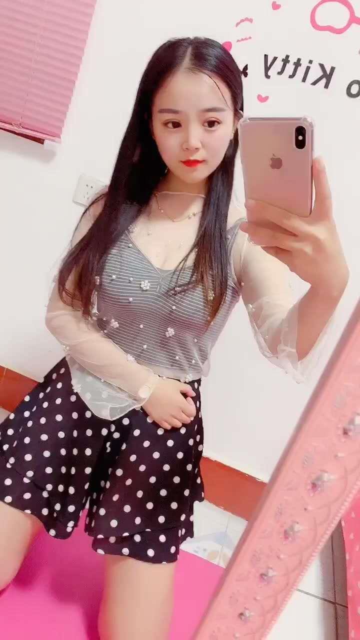 19岁妙龄女孩田心,清纯粉嫩 第2张