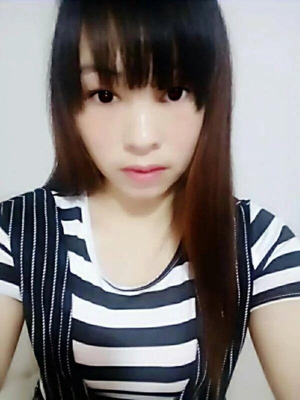 龙华清湖MM小美 第1张