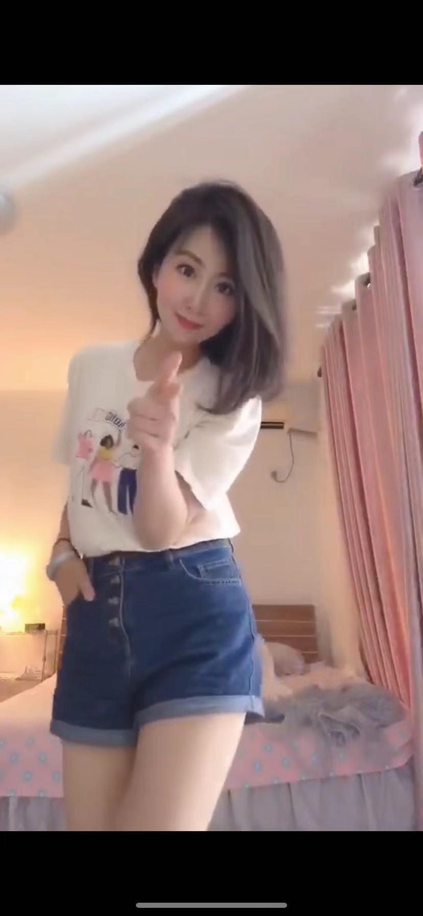 望京潘金莲,人如其名,艾玛简直太有代入感了 第1张