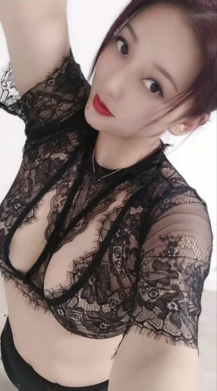 四方巷大胸姐姐回来了 第2张