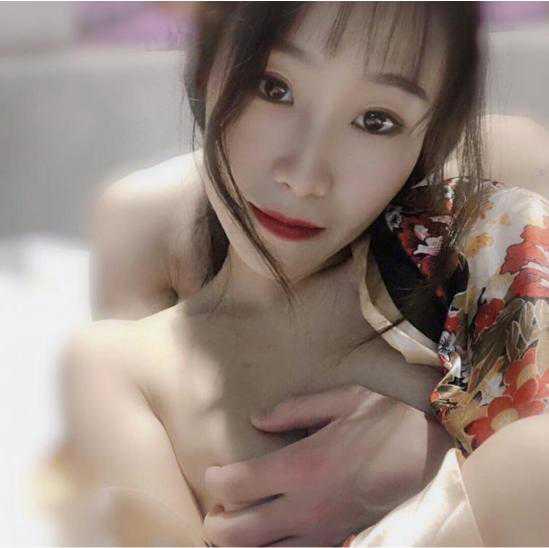 体验女友的感觉，亲和力强真是让人把控不了 第2张