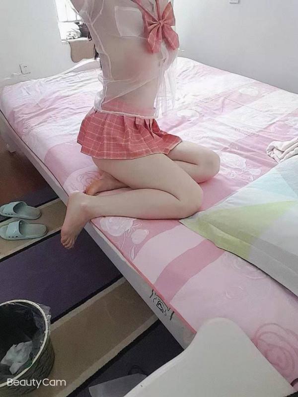 成都身材苗条乐乐 第1张