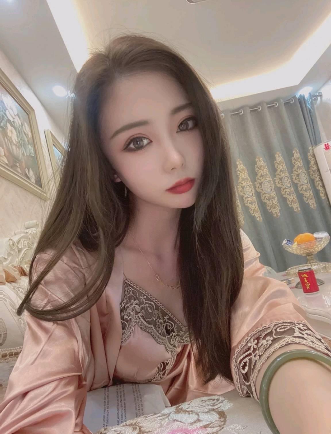 亮xiaojie姐，人很温柔甜美，活好不催人。玩的值得 第1张
