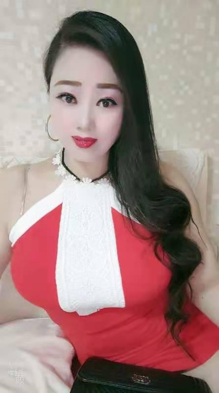重温熟女下城萍萍 第1张