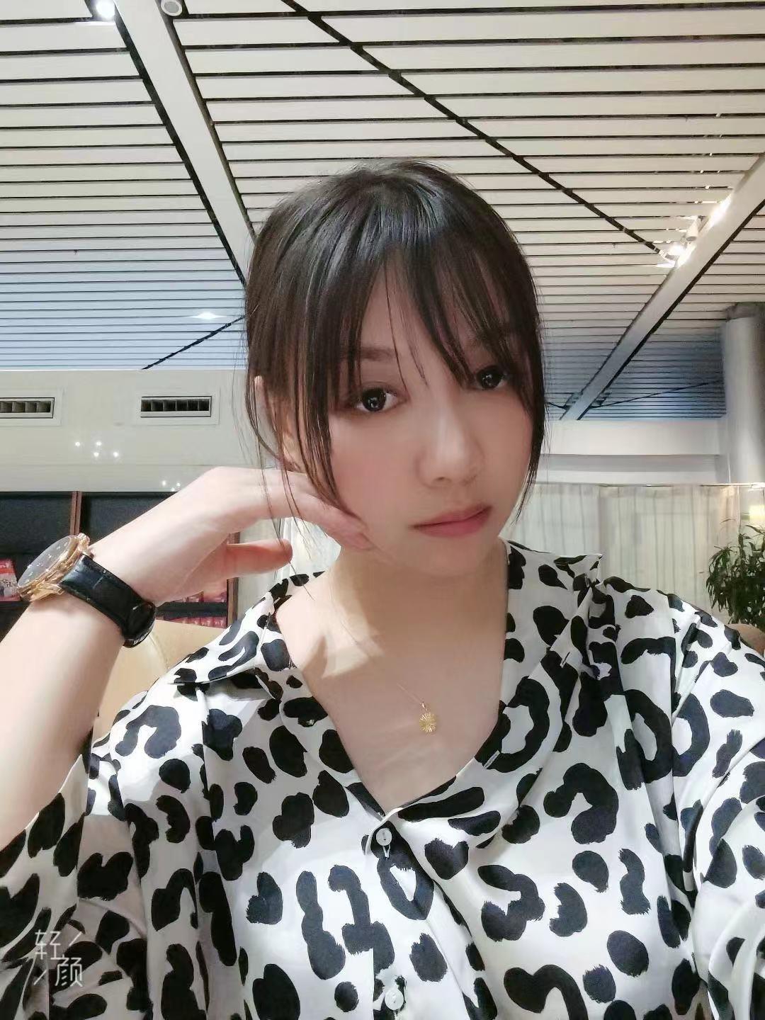 黄浦区96年清纯小妹兮兮 第4张