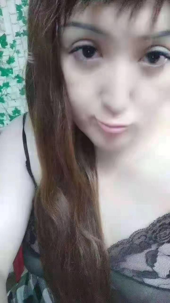北京性价比的妹子 第2张