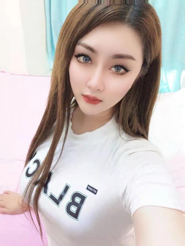 小御姐海珠兔兔 第3张