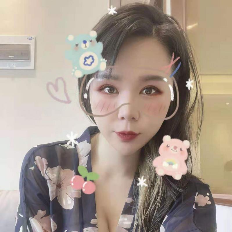 玩剧情的小姐姐 第2张