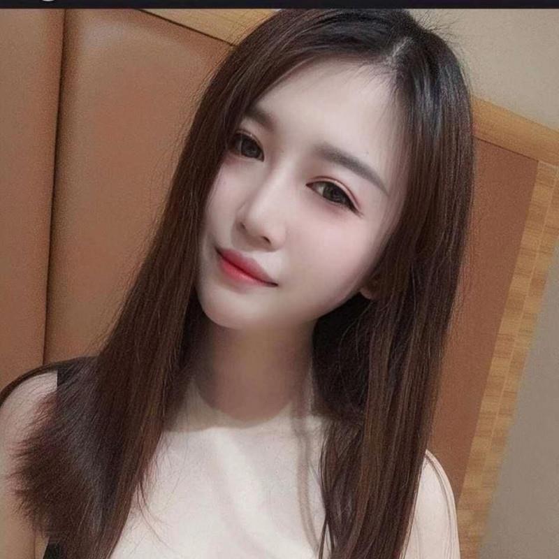 海珠少妇安安 第2张