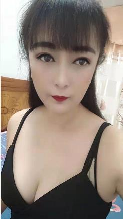 大胸妹妹真的是很有感觉 第1张