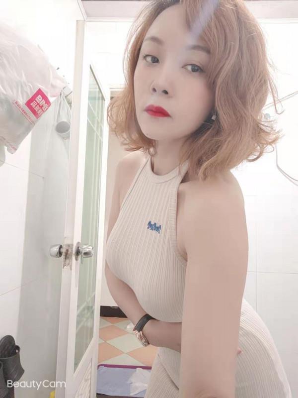 海口性感人妻 第2张