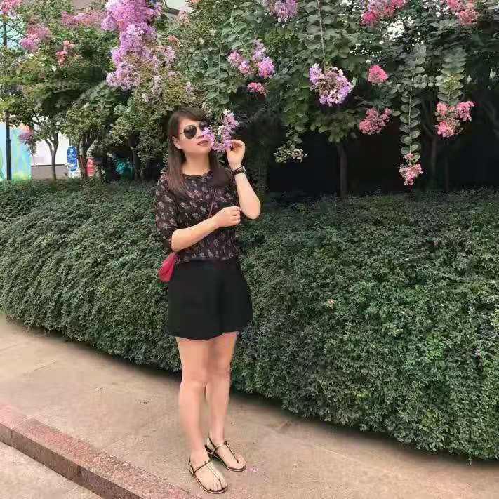 波大风骚少妇姐姐 第2张