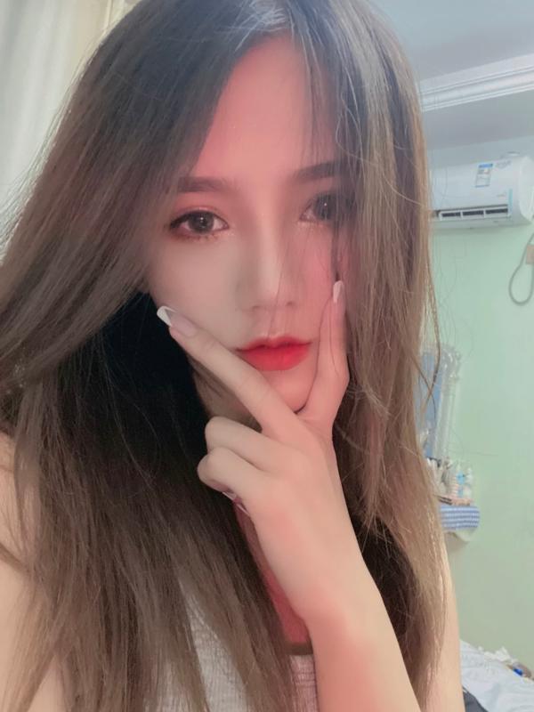 长相甜美的小辣妹 第3张