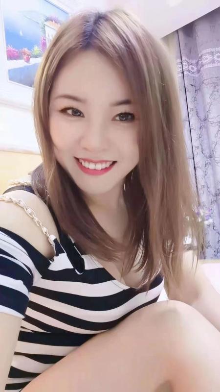光谷小姐姐咪咪 第2张