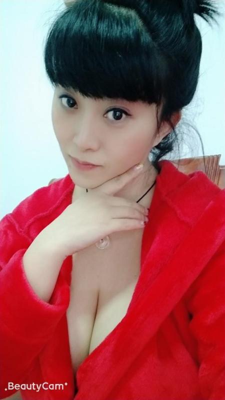 广州爆乳服务系妹子 第2张