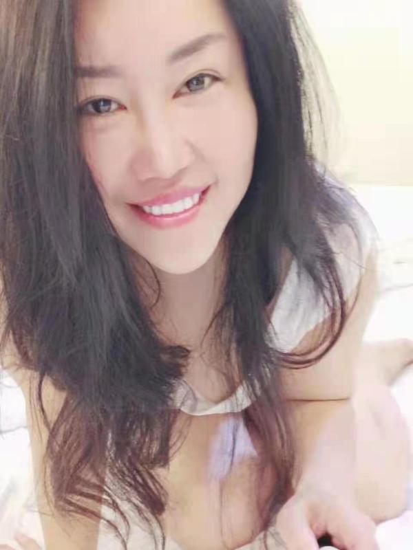 坂田双飞姐妹花 第2张