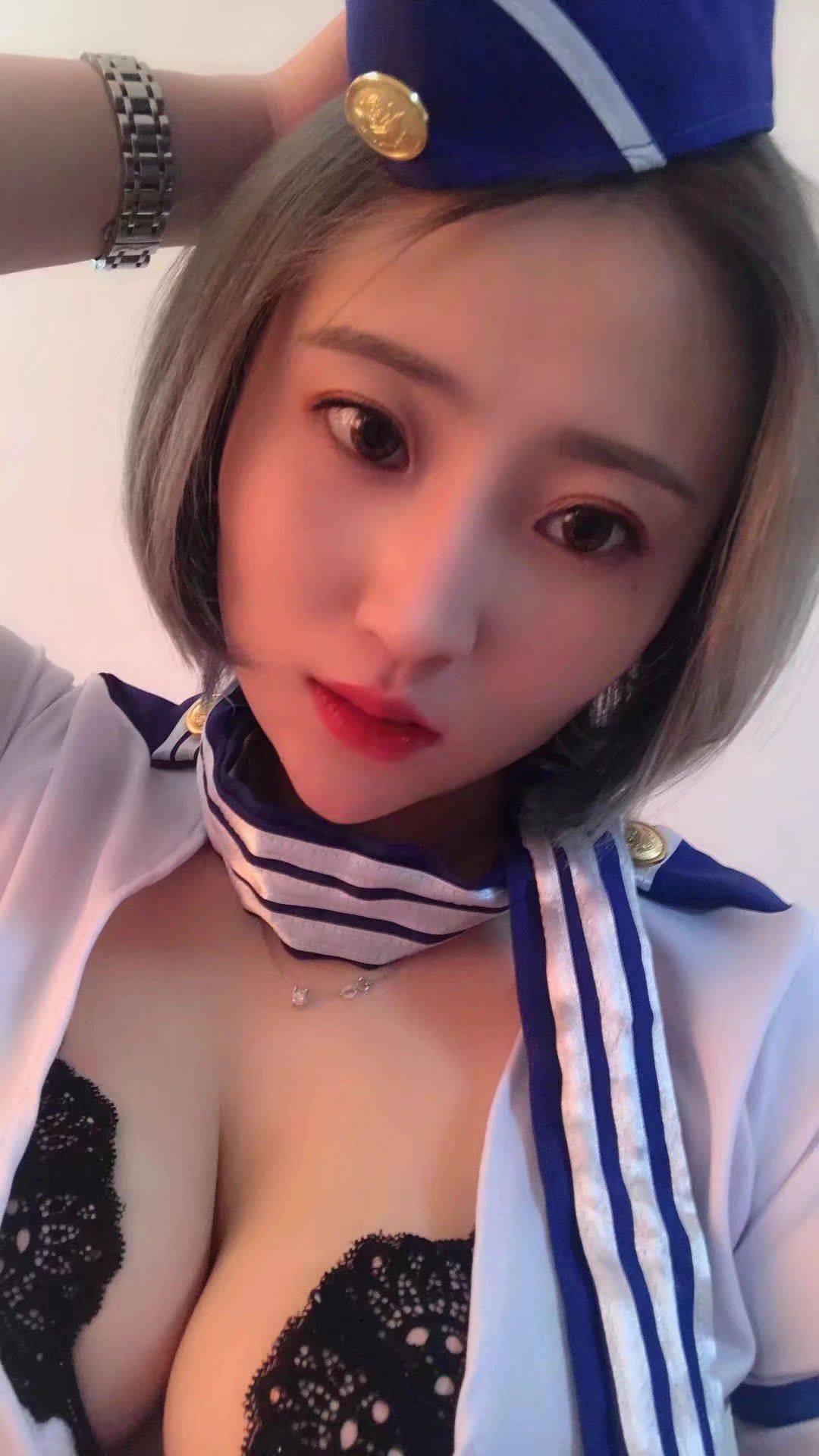 铁西约一个高颜值前凸后翘的年轻妹妹 第3张