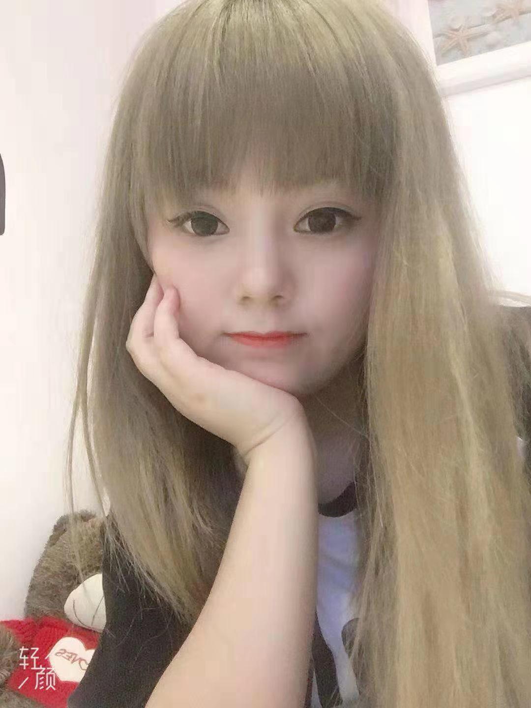 99年小嫩妹!娇小!胸大!粉嫩 第1张