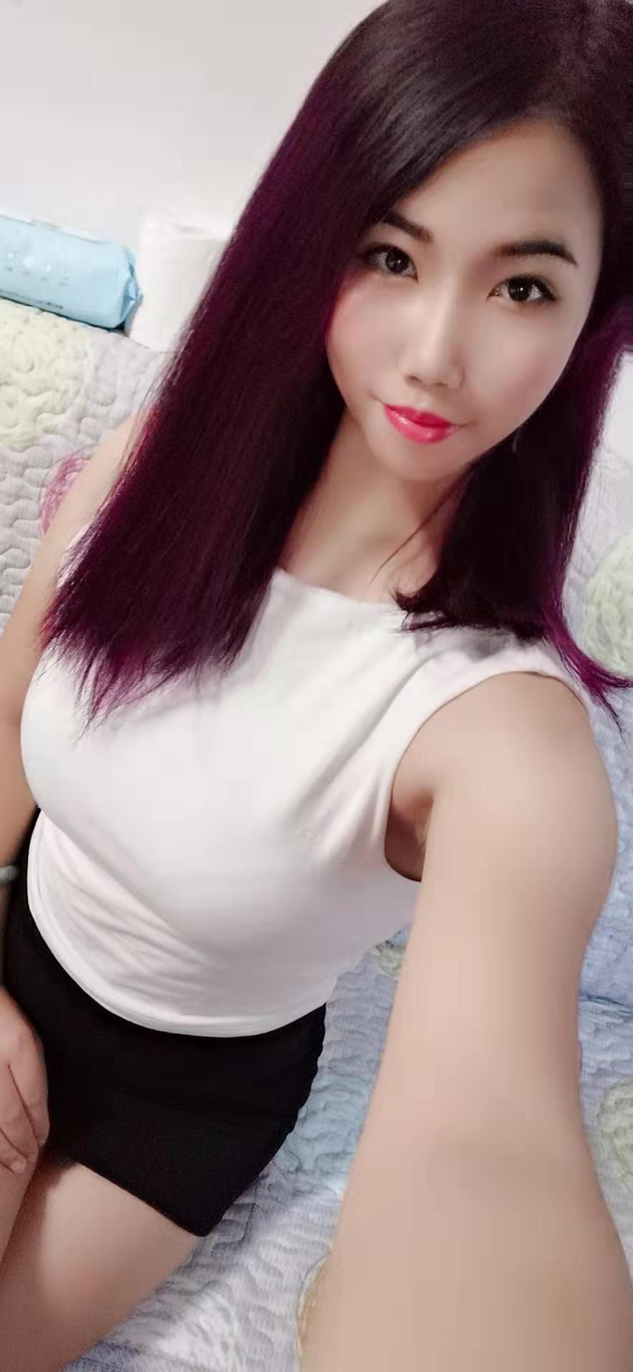 身材均匀，性感丰满的格子 第4张
