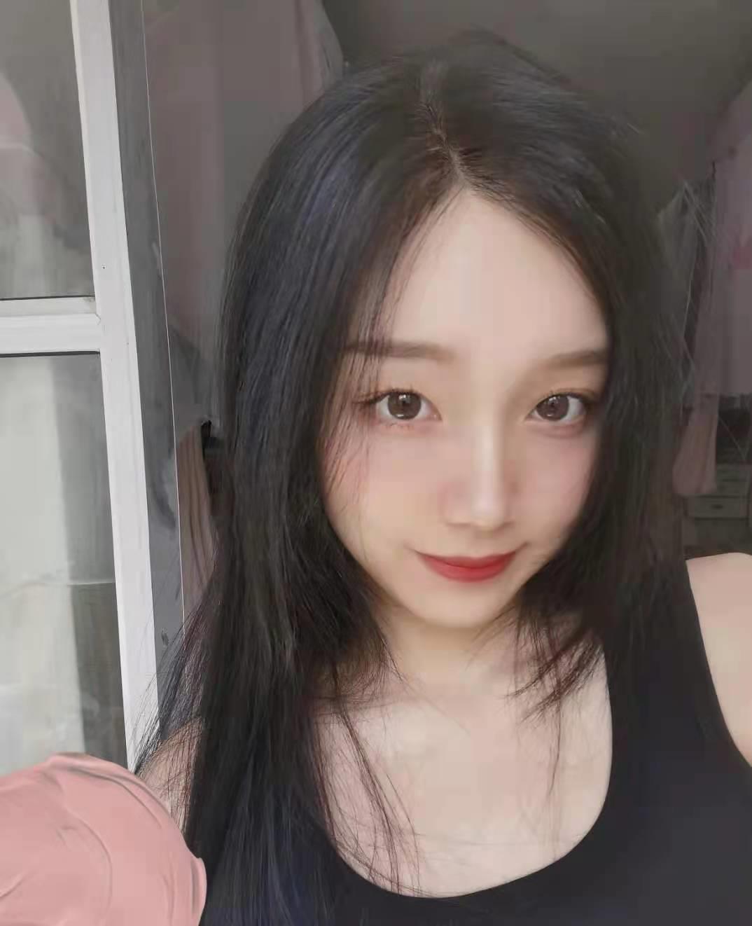 出差成都寻觅的漂亮妹子,服务不错 第3张