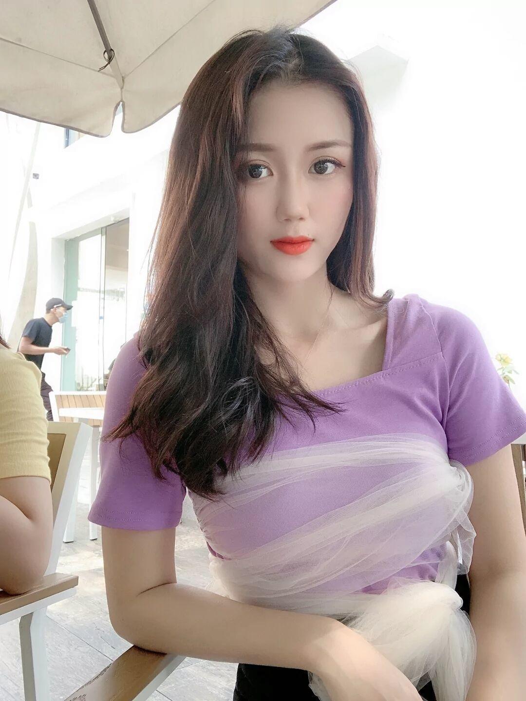 颜值高服务好的妹子 第1张