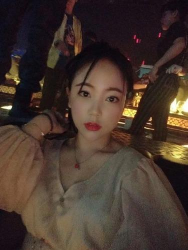天河体育西小姐姐 第2张