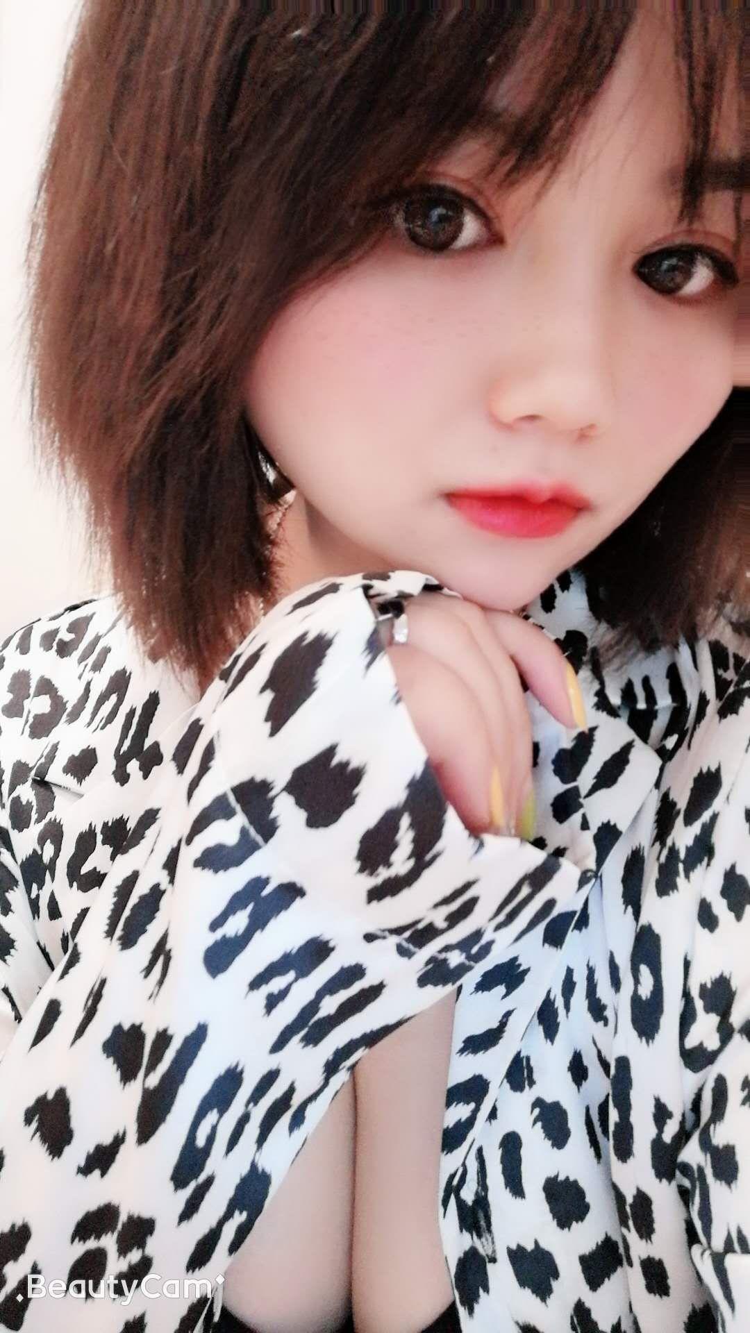 400的童颜巨乳妹妹 第4张