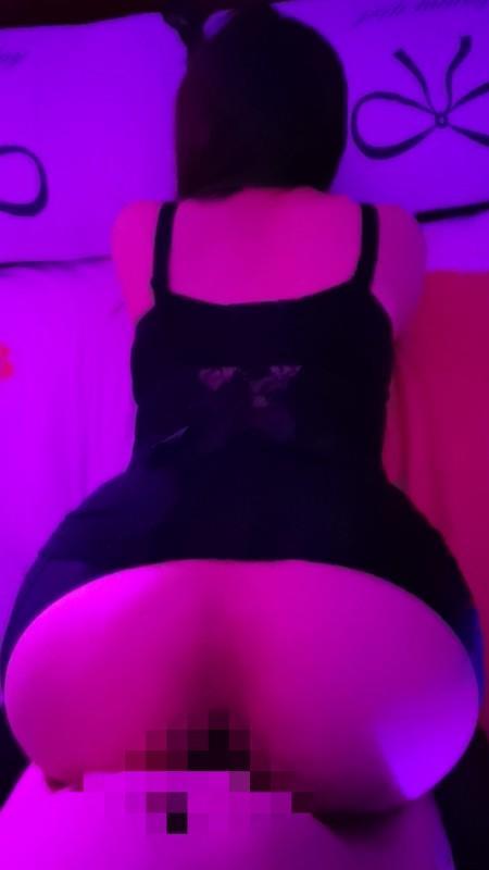 小夏，拥有极品穴的服务系骚女 第3张
